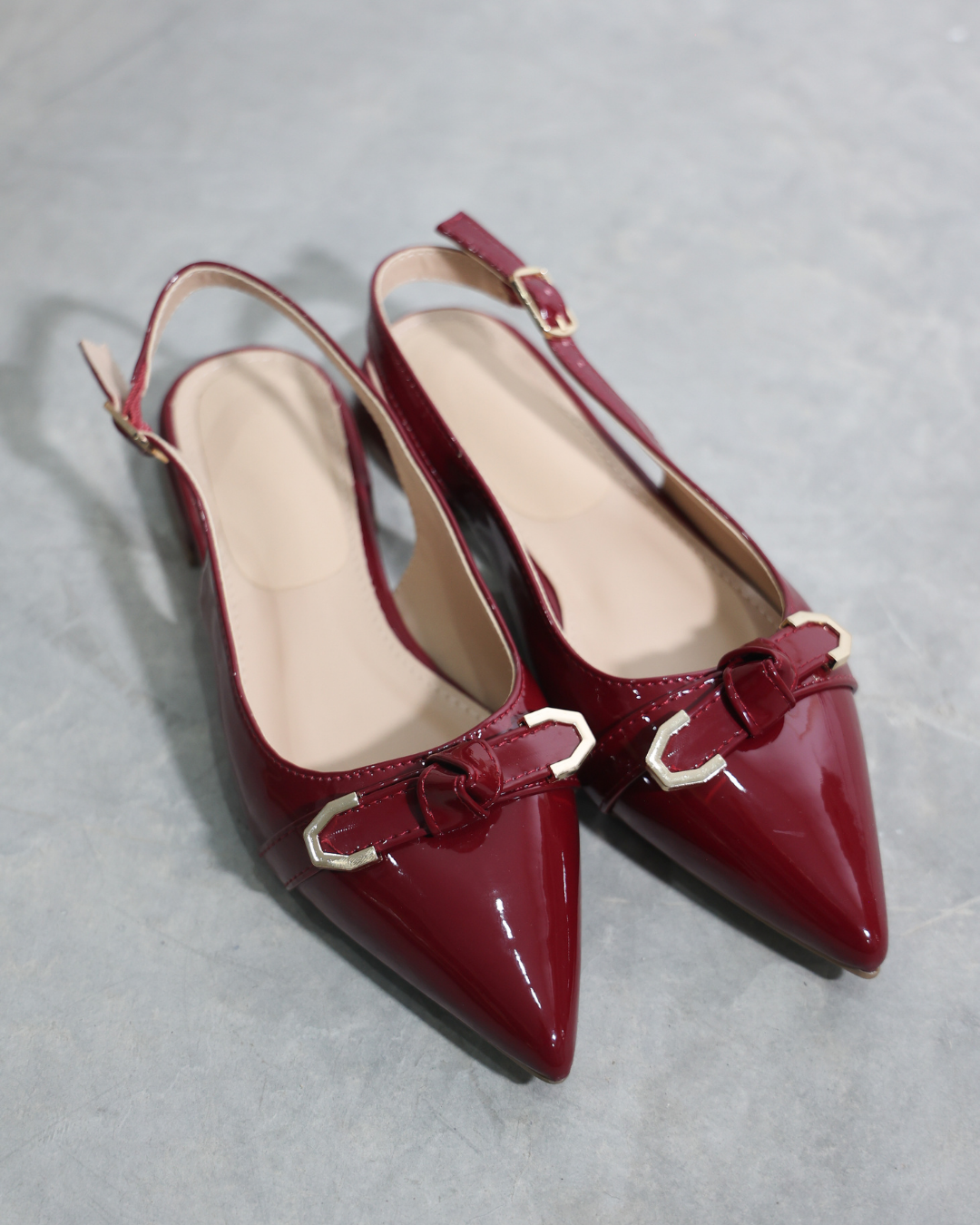 267AR Zapatilla Sintético Charol Vino