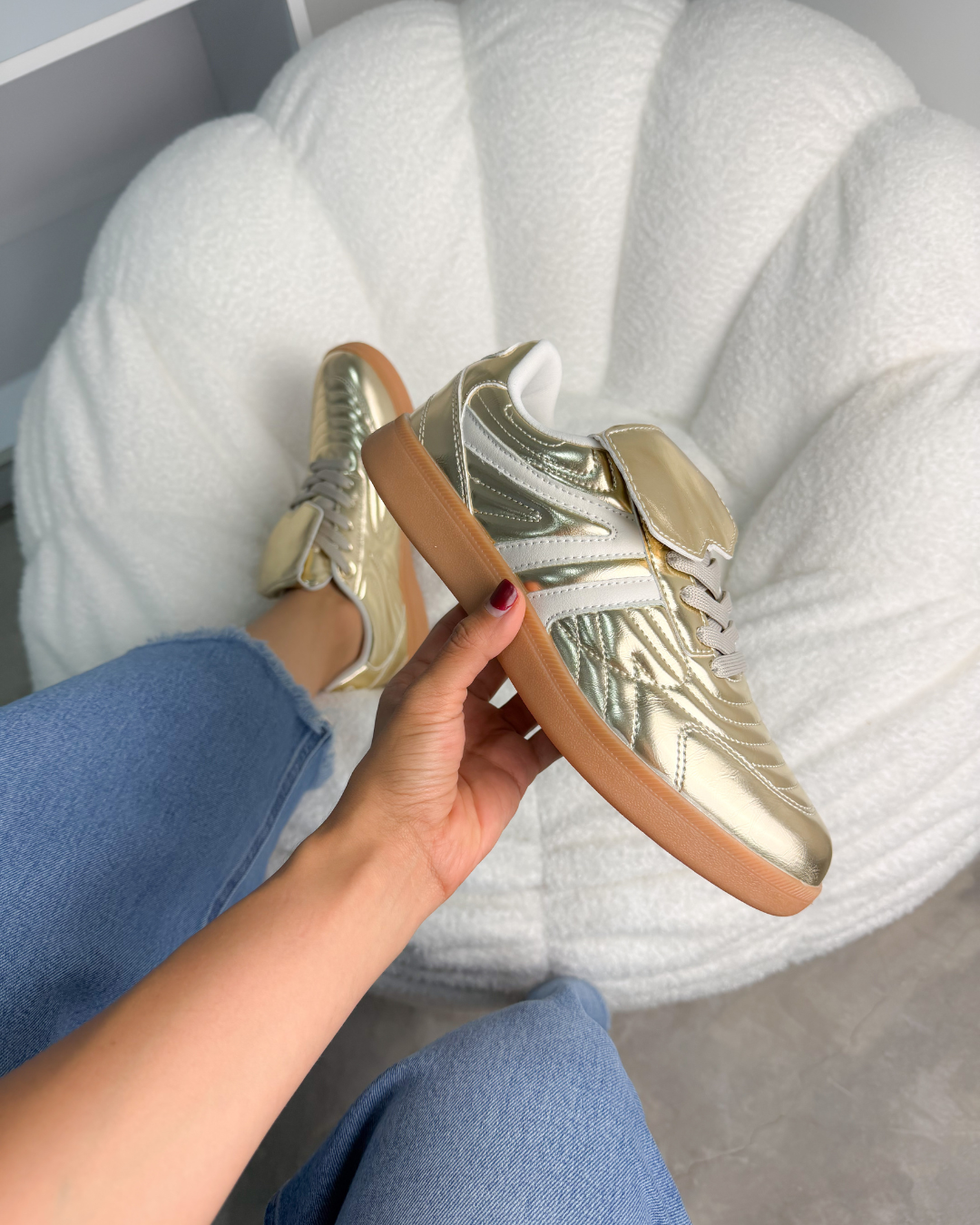 173I Tenis Sintético Oro