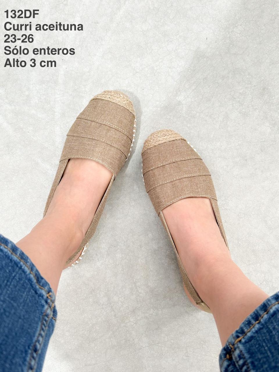 132DF Curri Aceituna