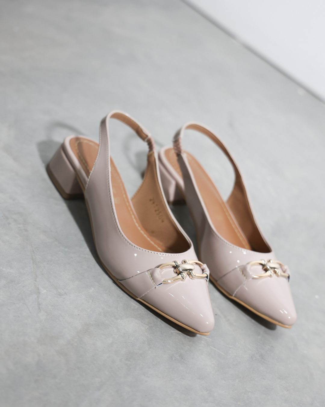 2504R Zapatilla Sintético Charol Maquillaje