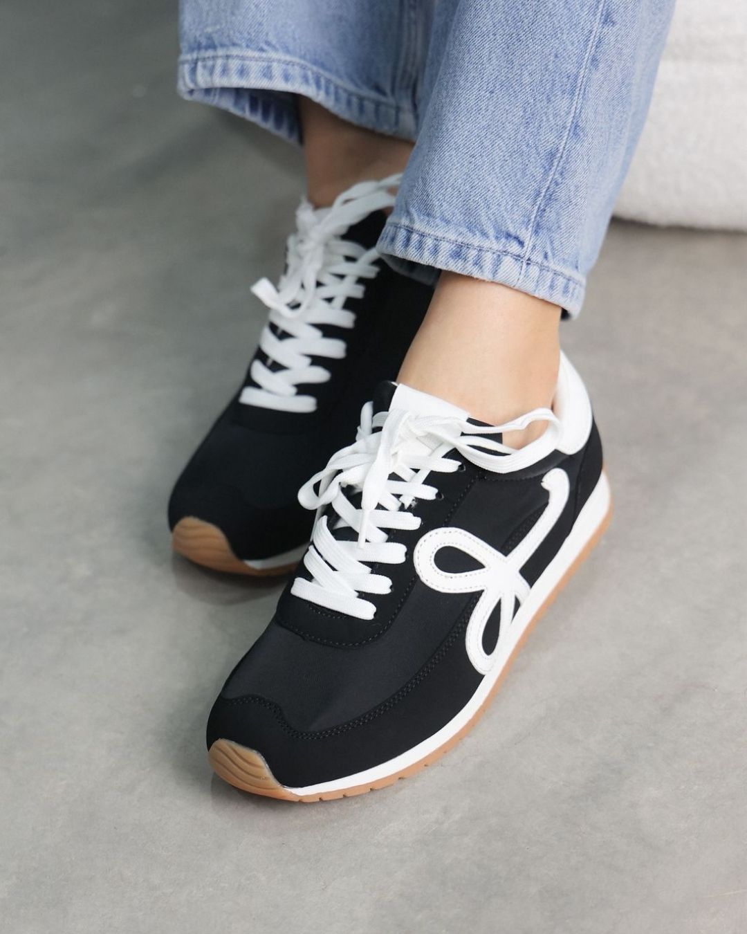 170I Buck Negro/Sintético Blanco