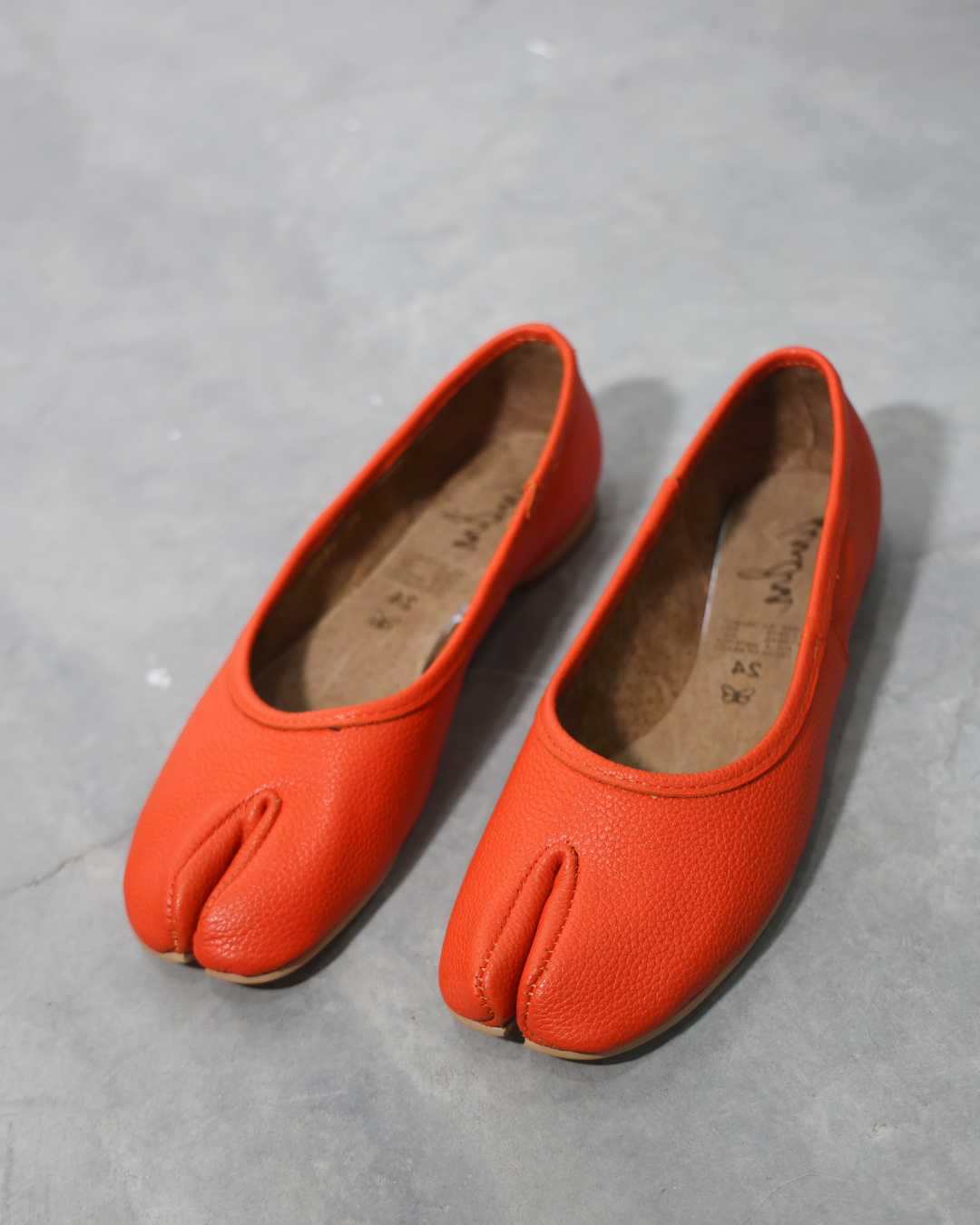 4801R Tabbi Piel Mandarina zapato estilo japones hecho con material de alta calidad