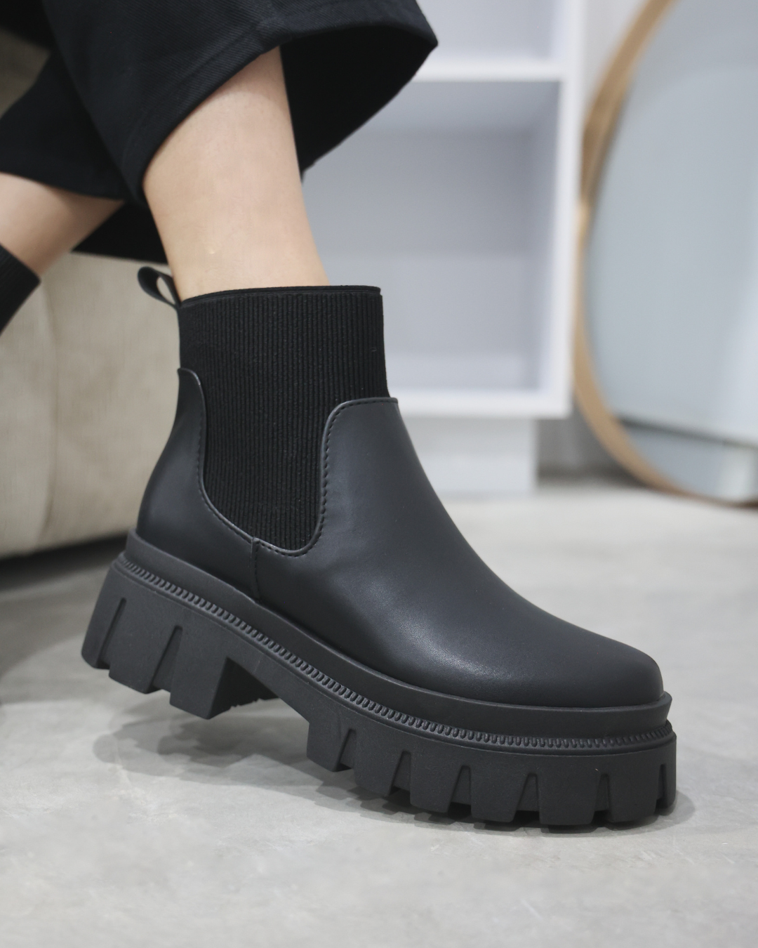 900DF Nairobi Negro