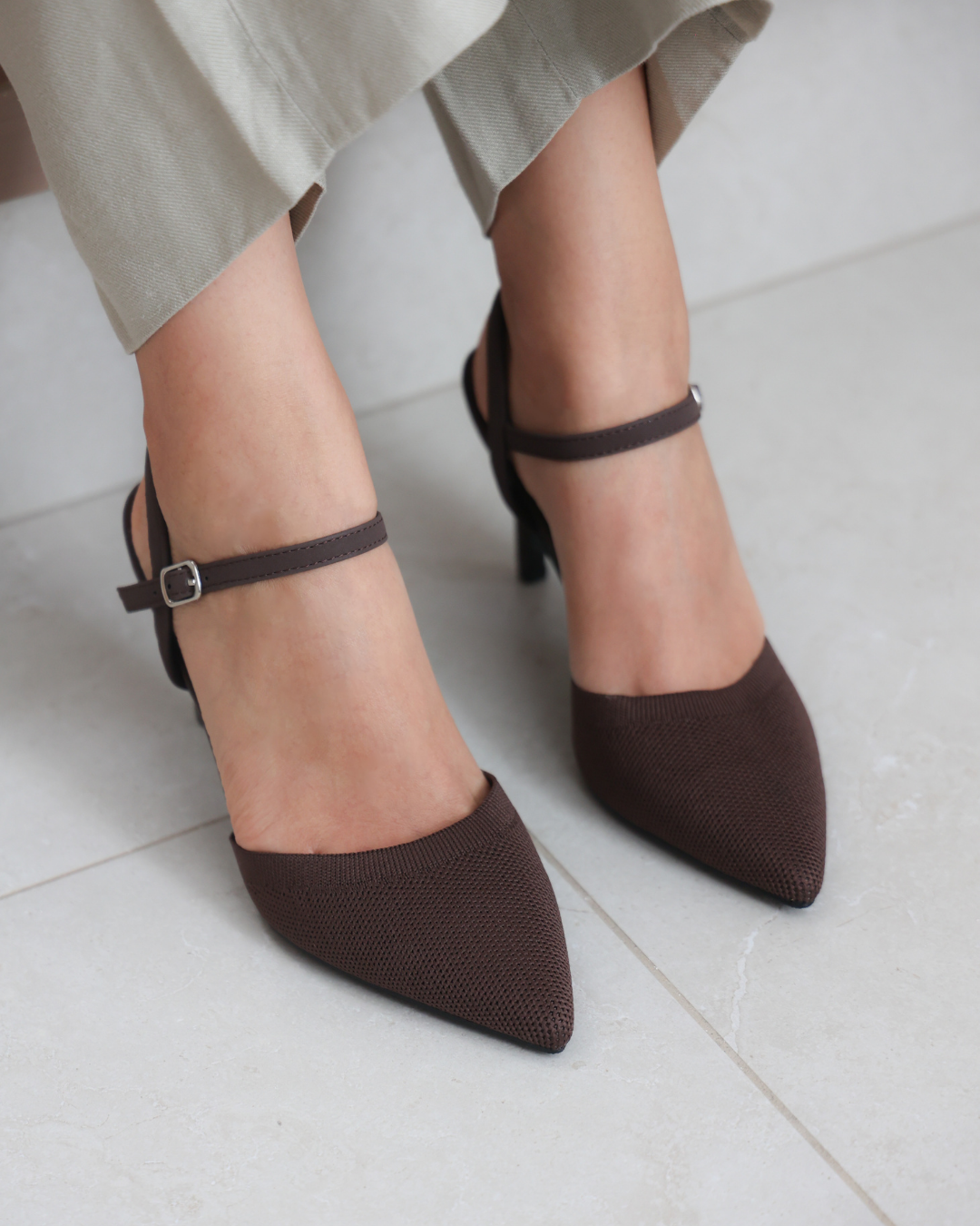 277AR Zapatilla Sintético Textil Café