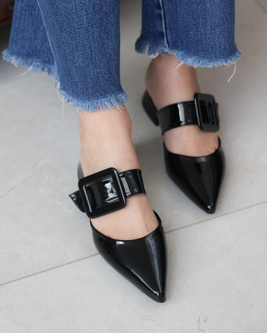 30030 Zapatilla Sintético Charol Negro