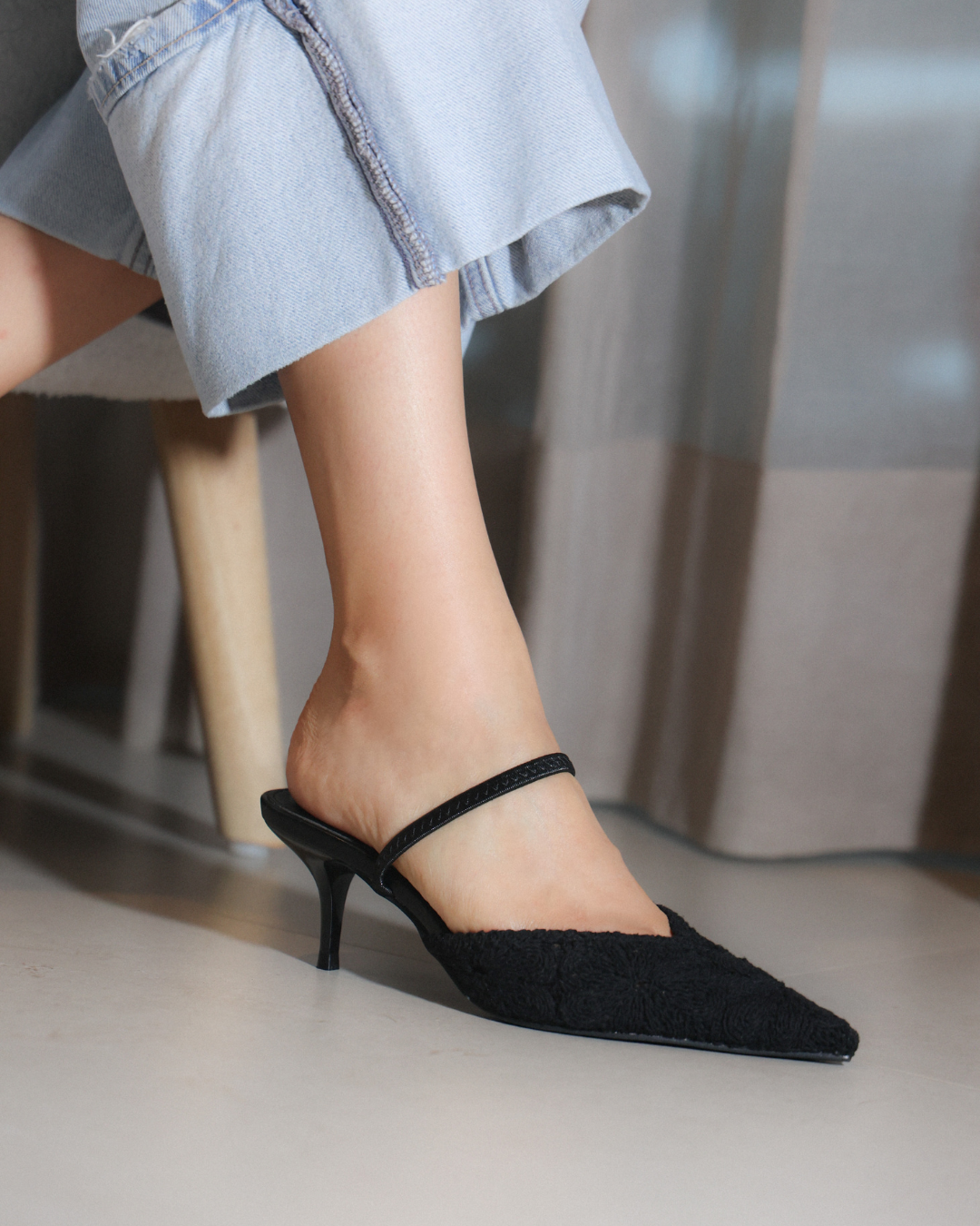 350AR Zapatilla Textil Negro