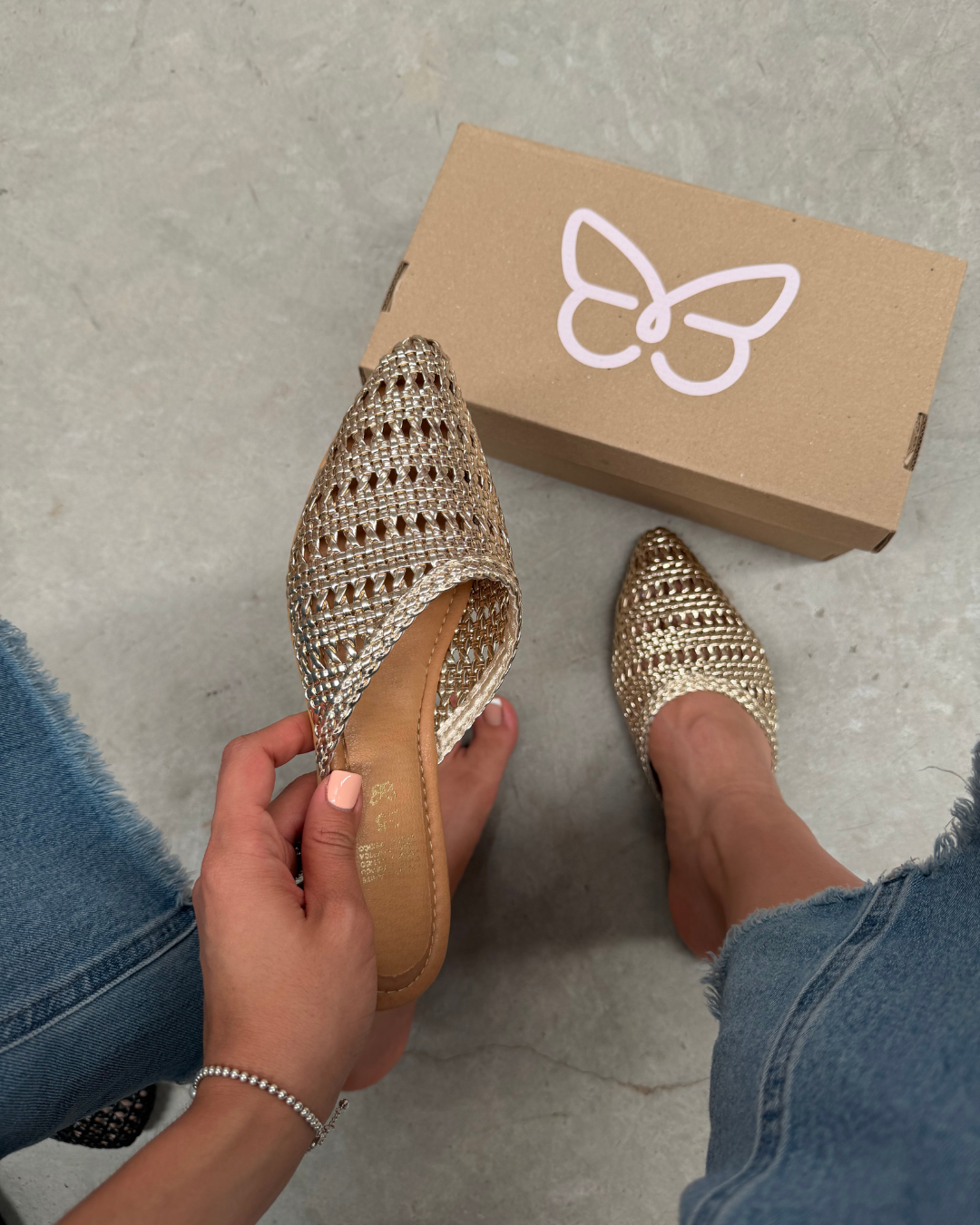 4216R Casual Sintético Afrodita Oro Inglés