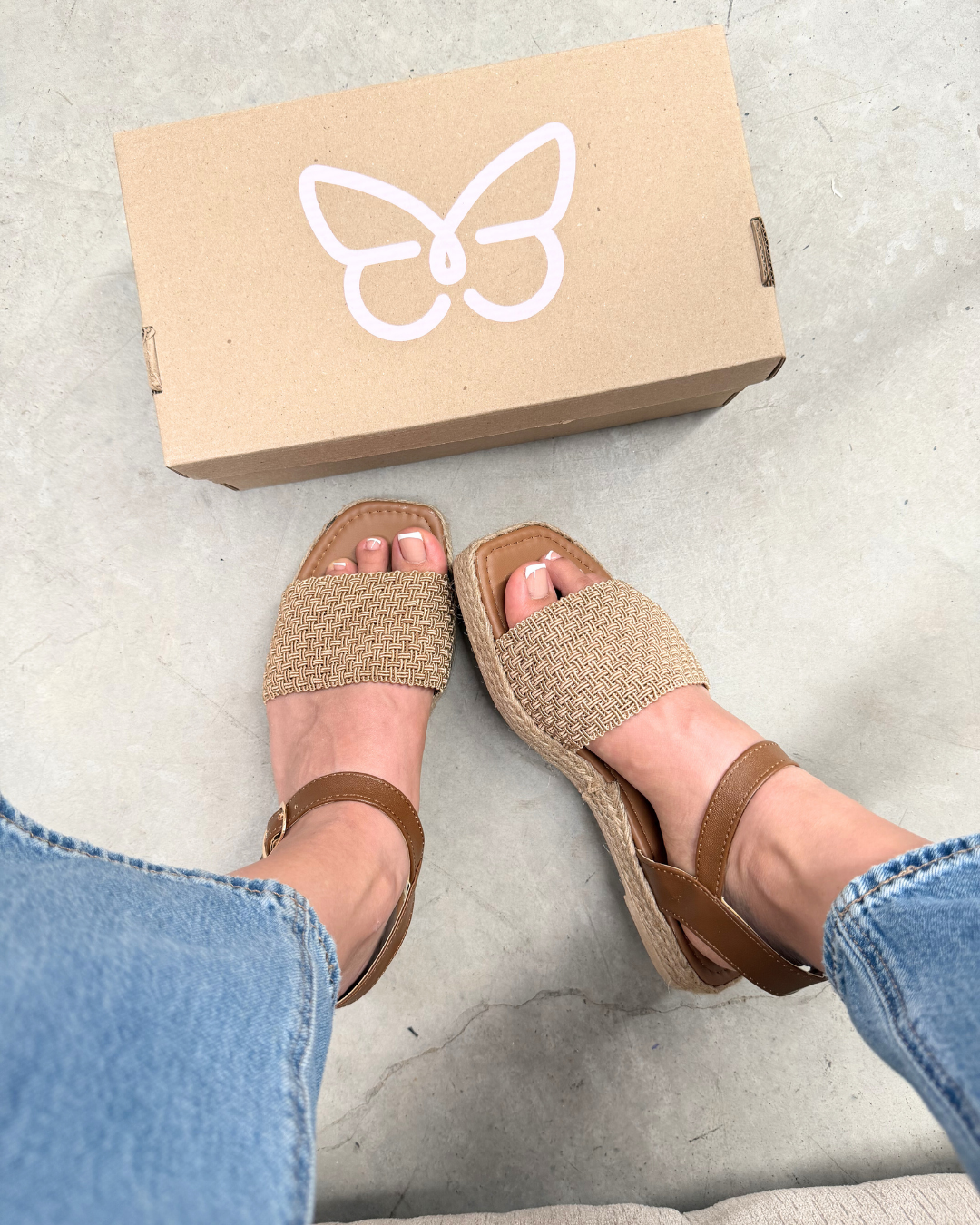 101DF Sandalia Textil Camel