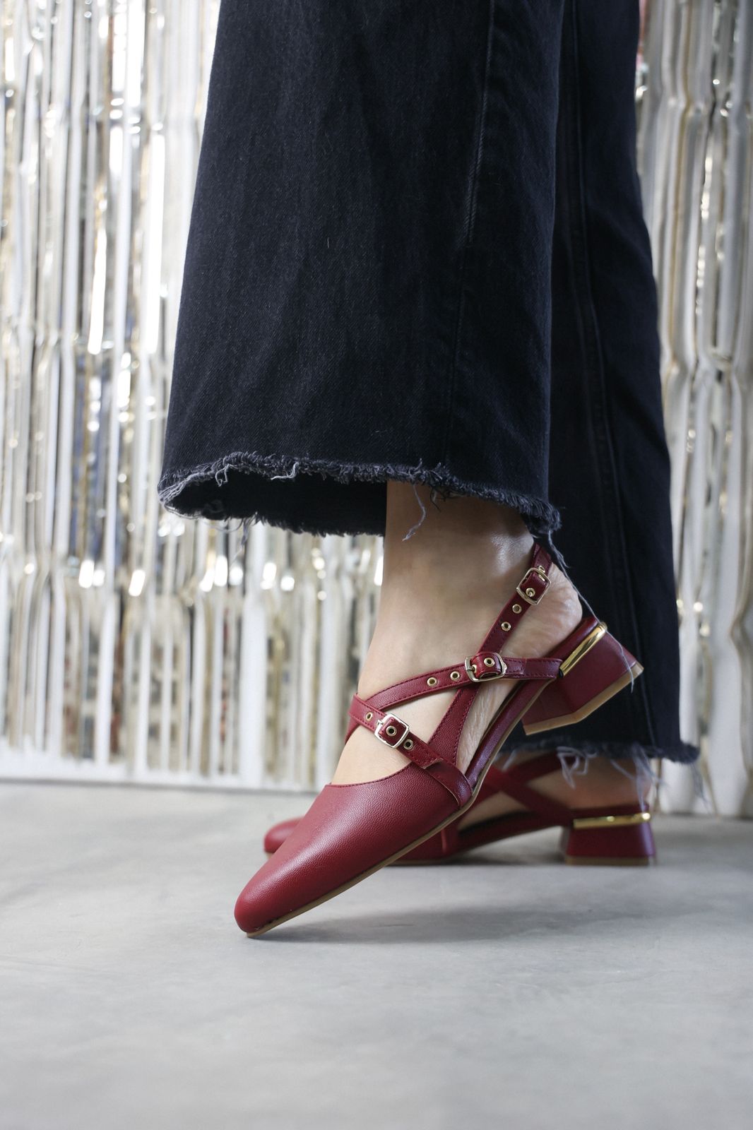 70406 Zapatilla Sintético Vino