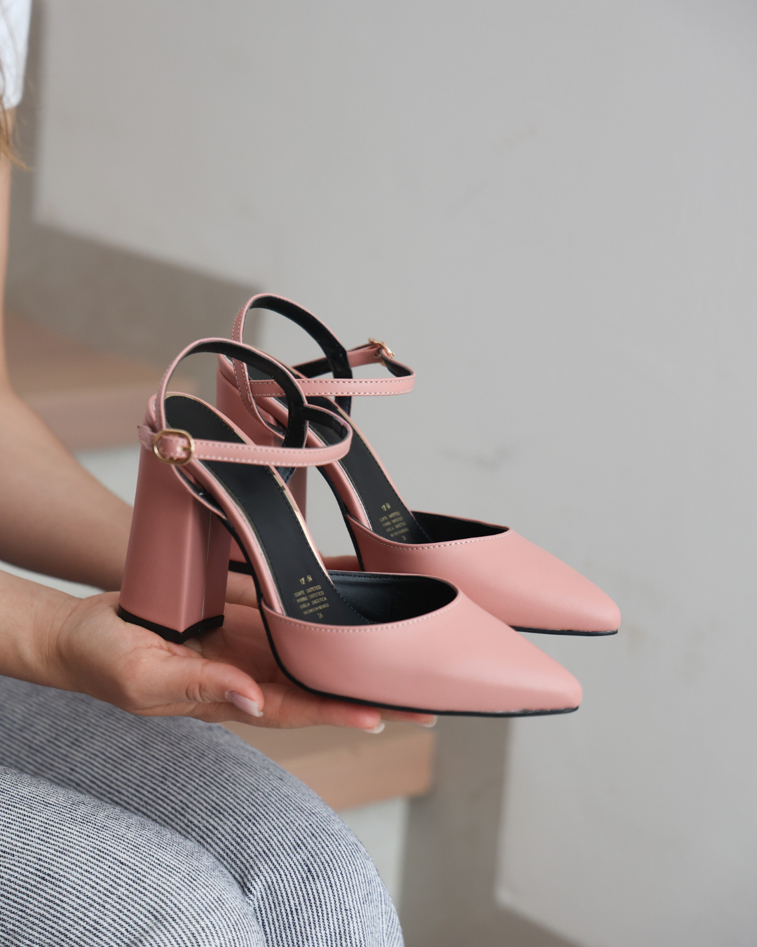 1254L Zapatilla Sintético Peach