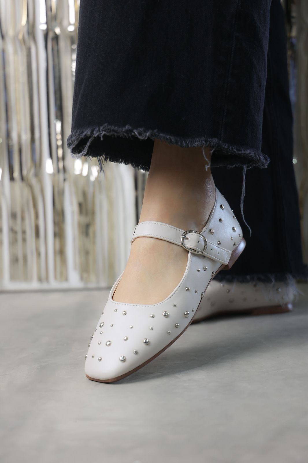 810EST Casual Sintético Latte