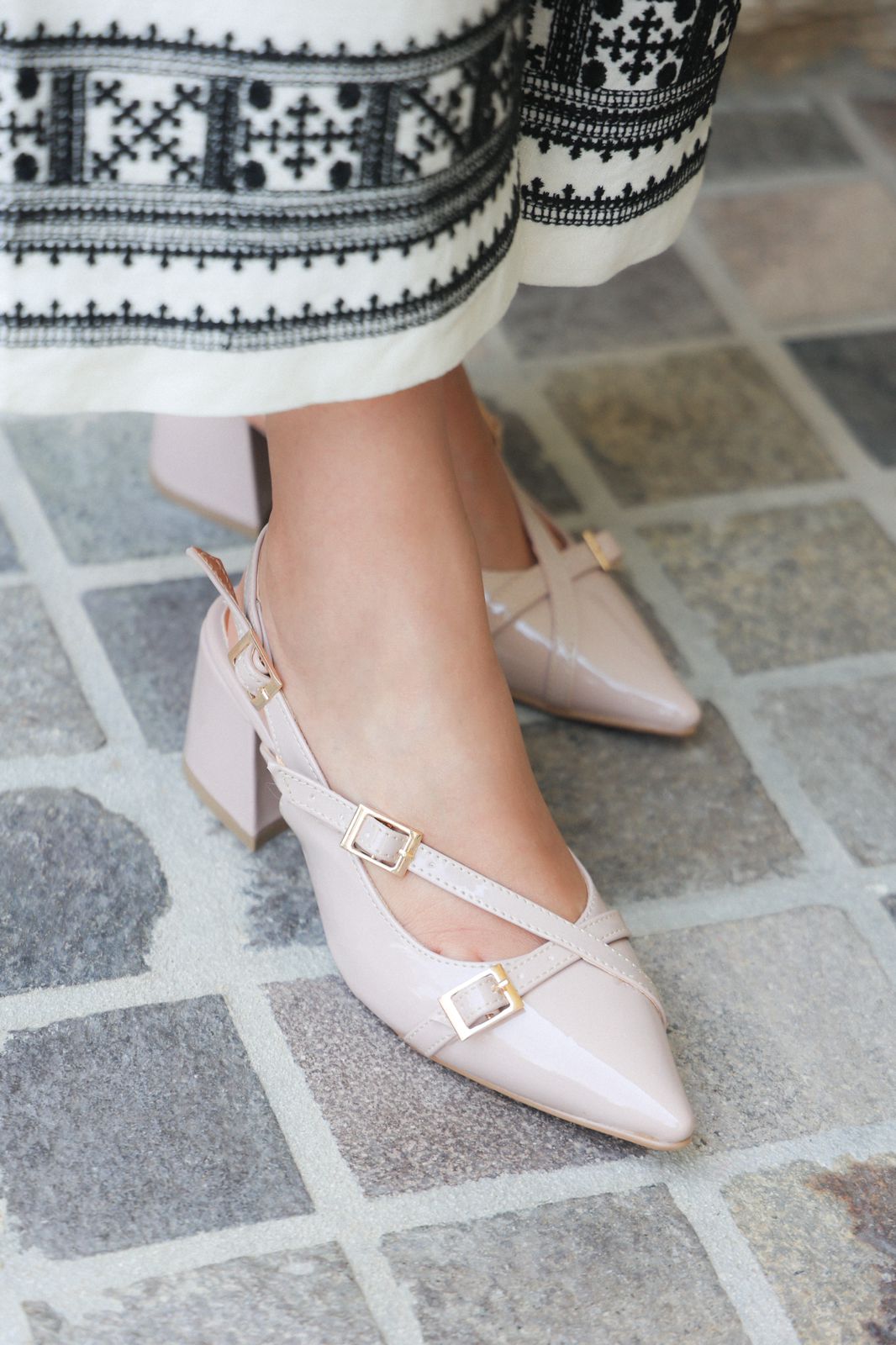 851R Charol Maquillaje