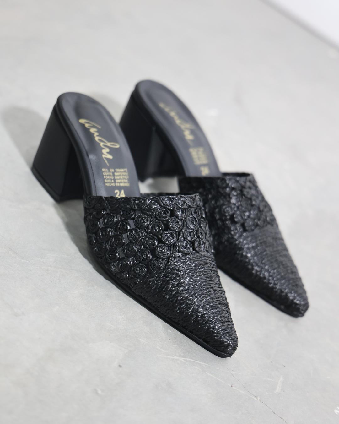857R Zapatilla Sintético Textil Negro