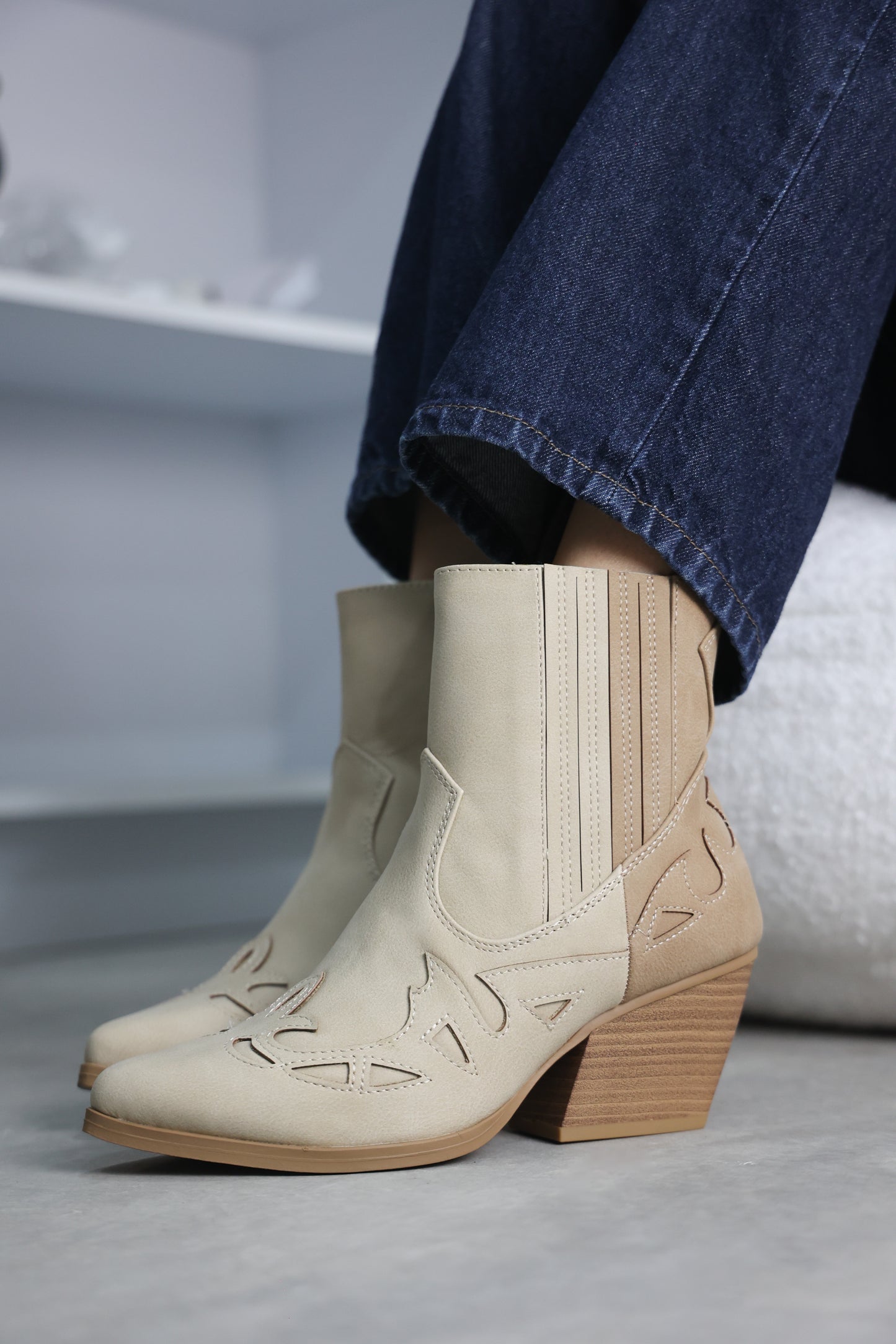 1005S Carnaza Beige