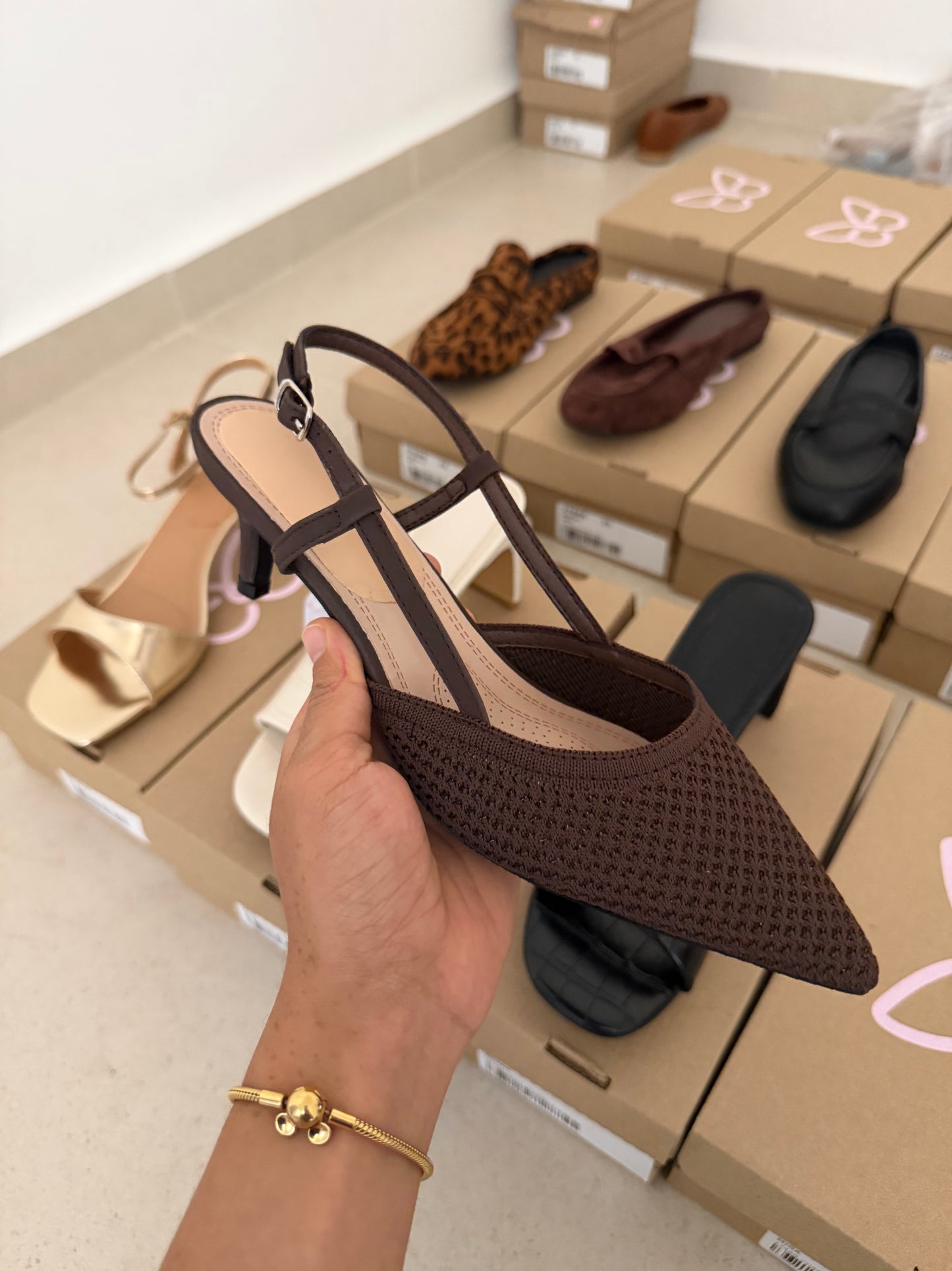 273AR Zapatilla Textil Café