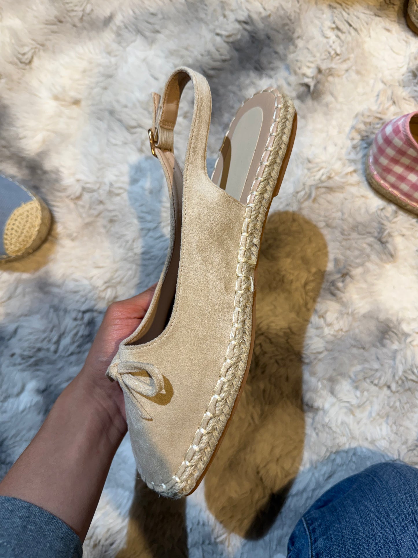 235AR Casual Sintético Durazno Beige