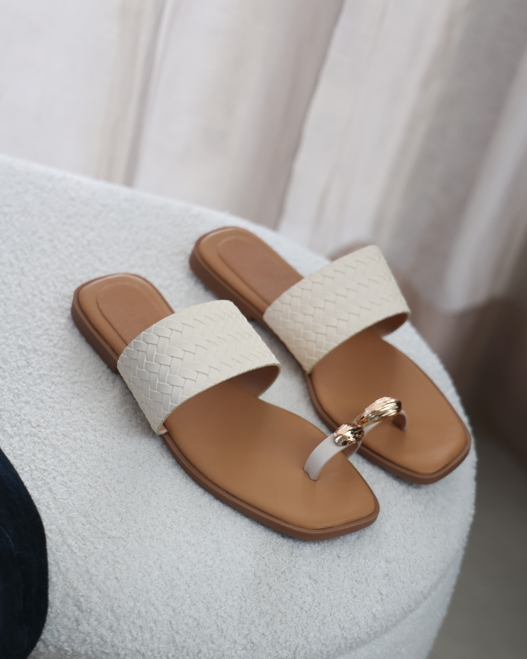 241AR Sandalia Sintético Beige