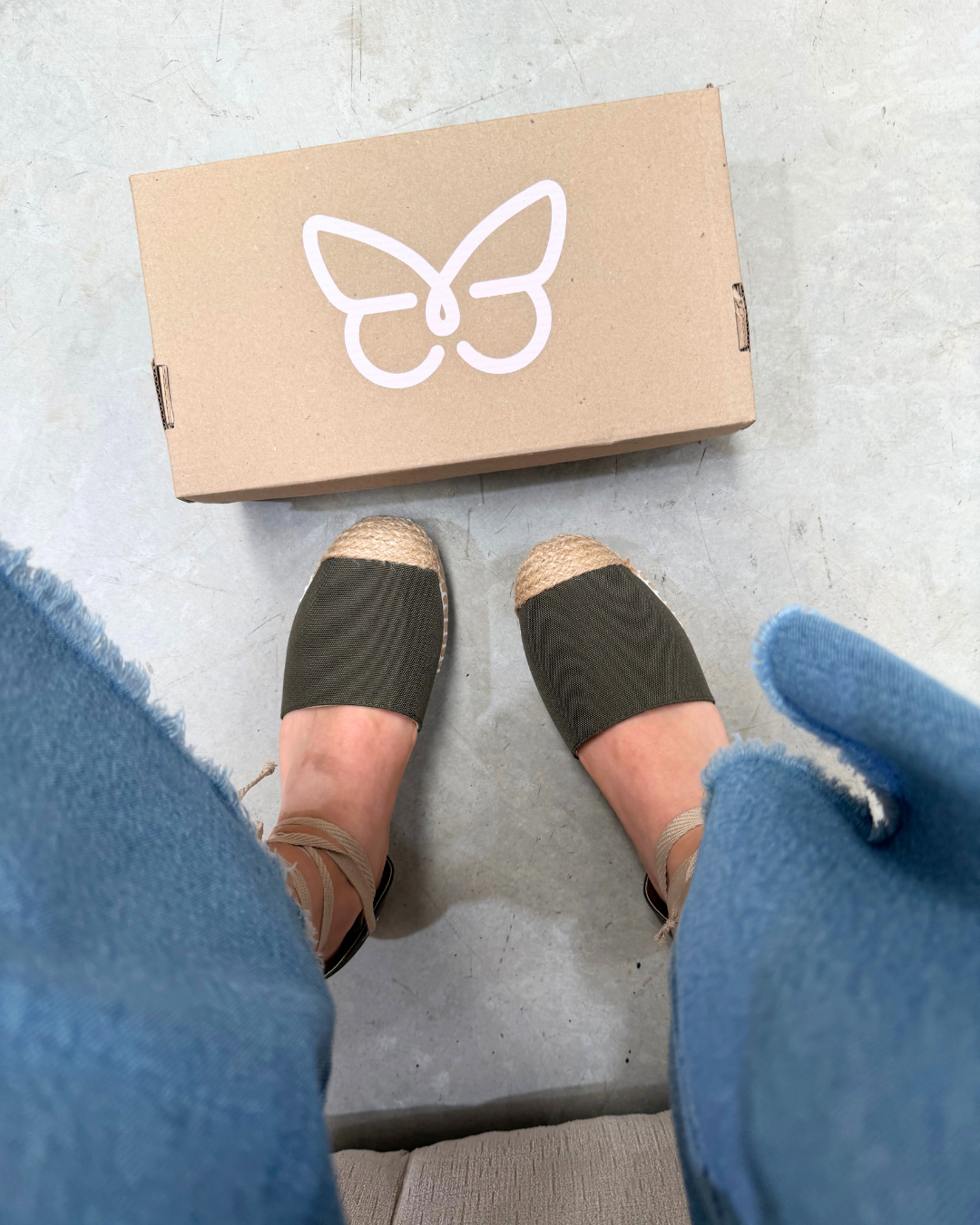 131D Casual Textil Musgo