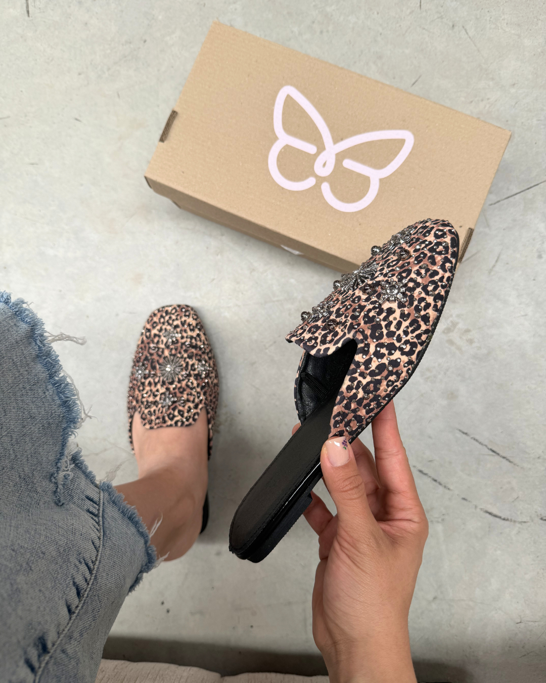 224AR Casual Sintético Leopardo Café