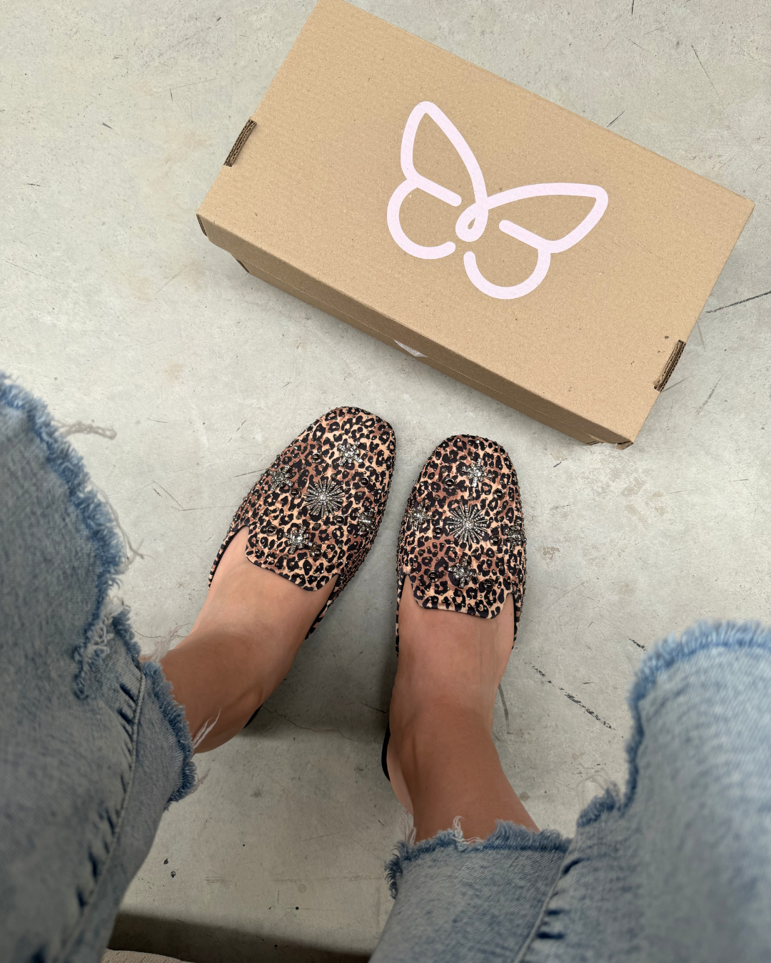 224AR Casual Sintético Leopardo Café