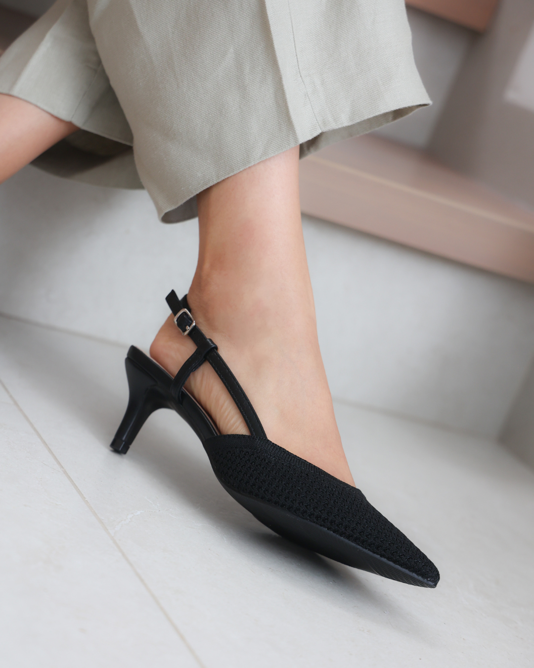 273AR Zapatilla Textil Negro
