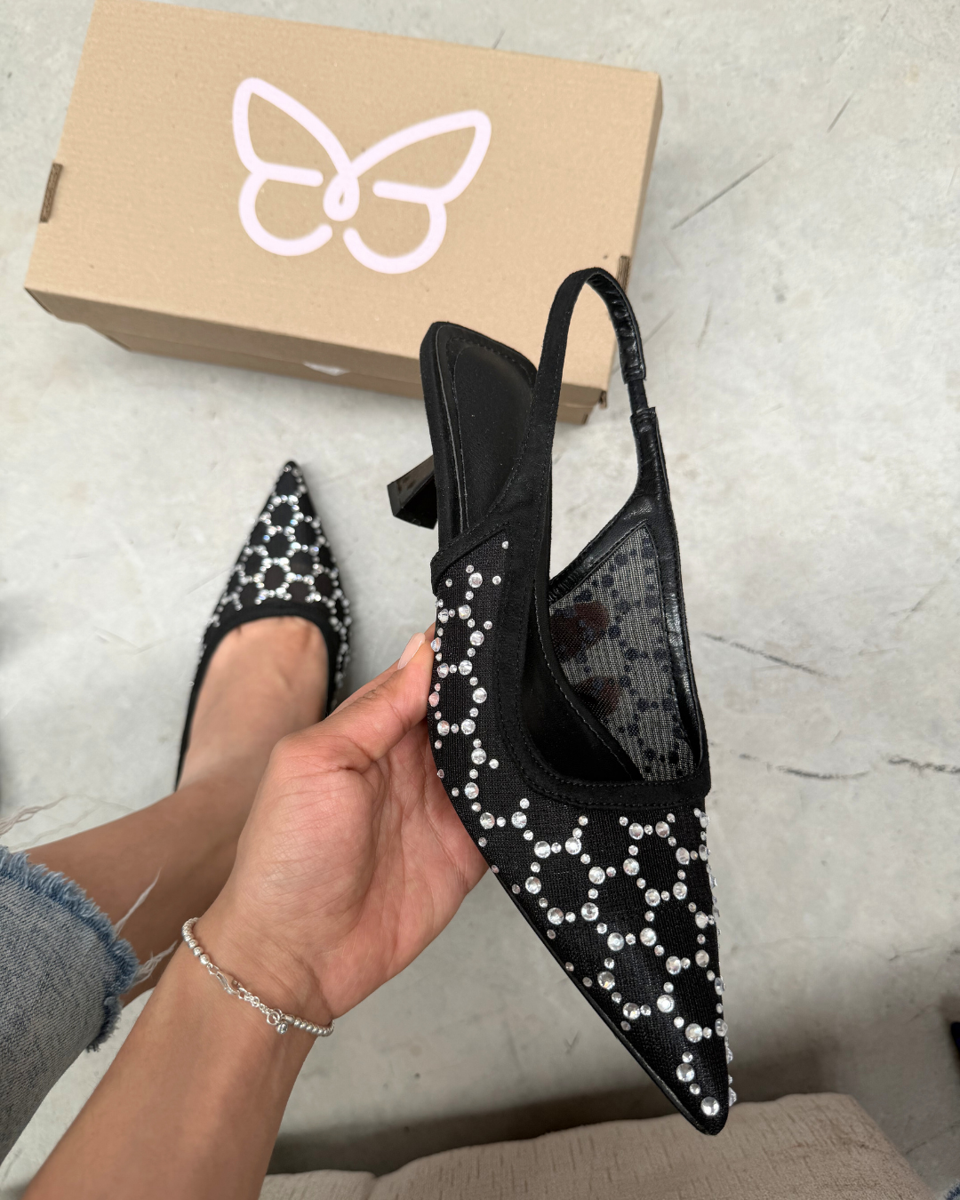 228AR Zapatilla Textil Negro