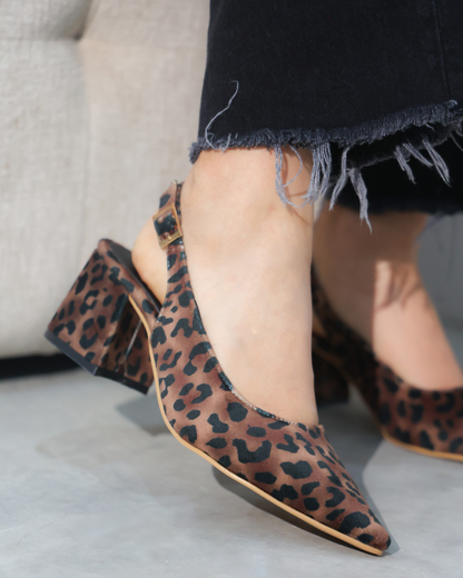 852R Zapatilla Sintético Estampado Café