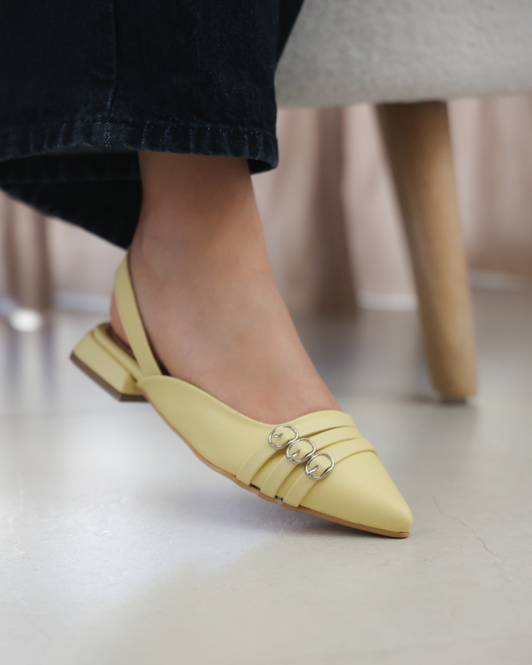1514R Zapatilla Sintético Betún