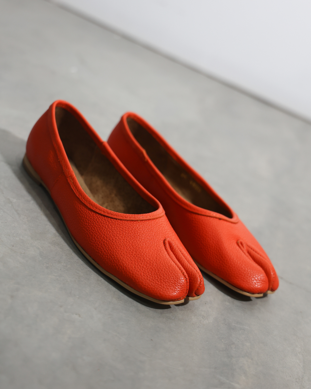 4801R Tabbi zapato estilo japones color mandarina hecho con material de alta calidad