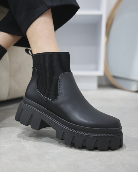 900DF Nairobi Negro