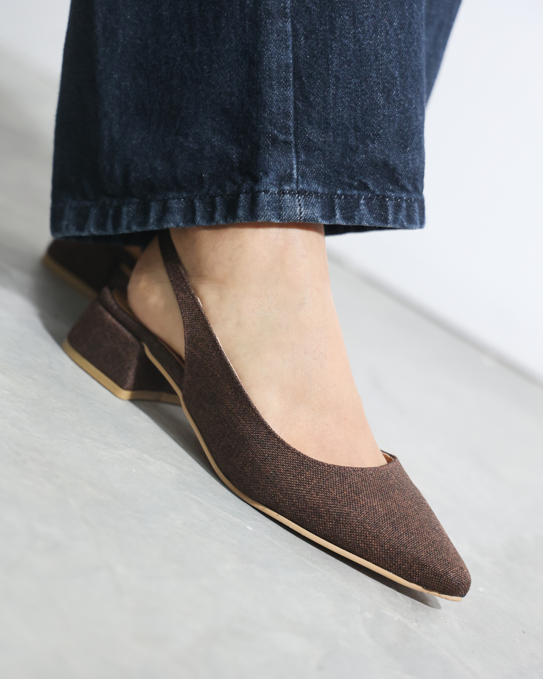 2501R zapatilla Curri Cafe Bitono
