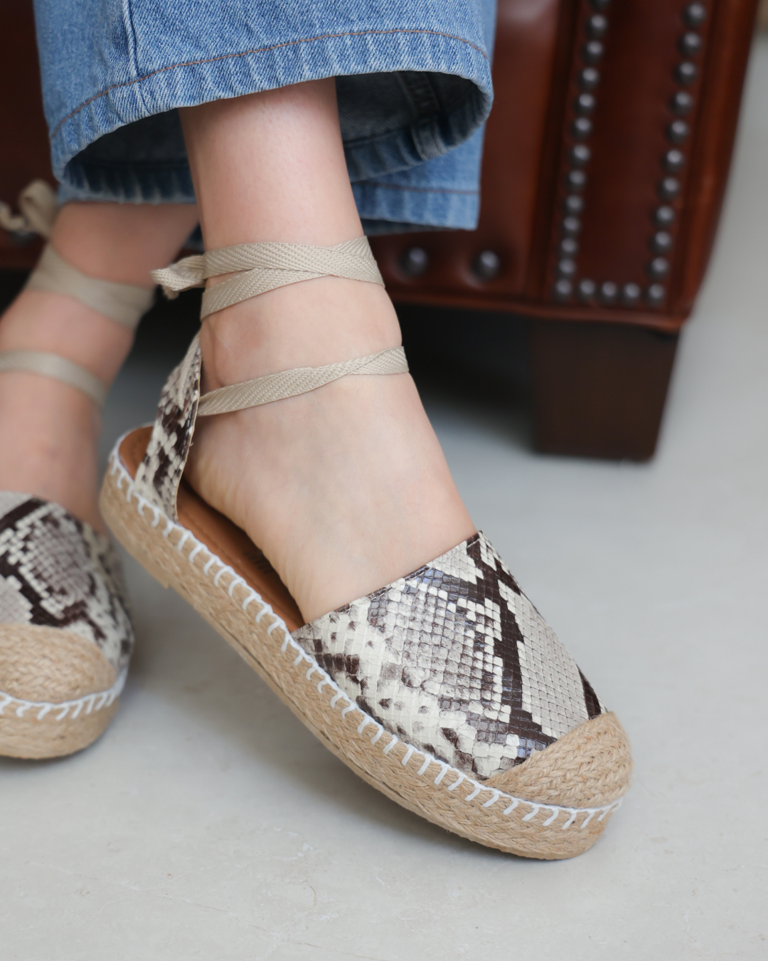 131D Casual Sintético Estampado Beige