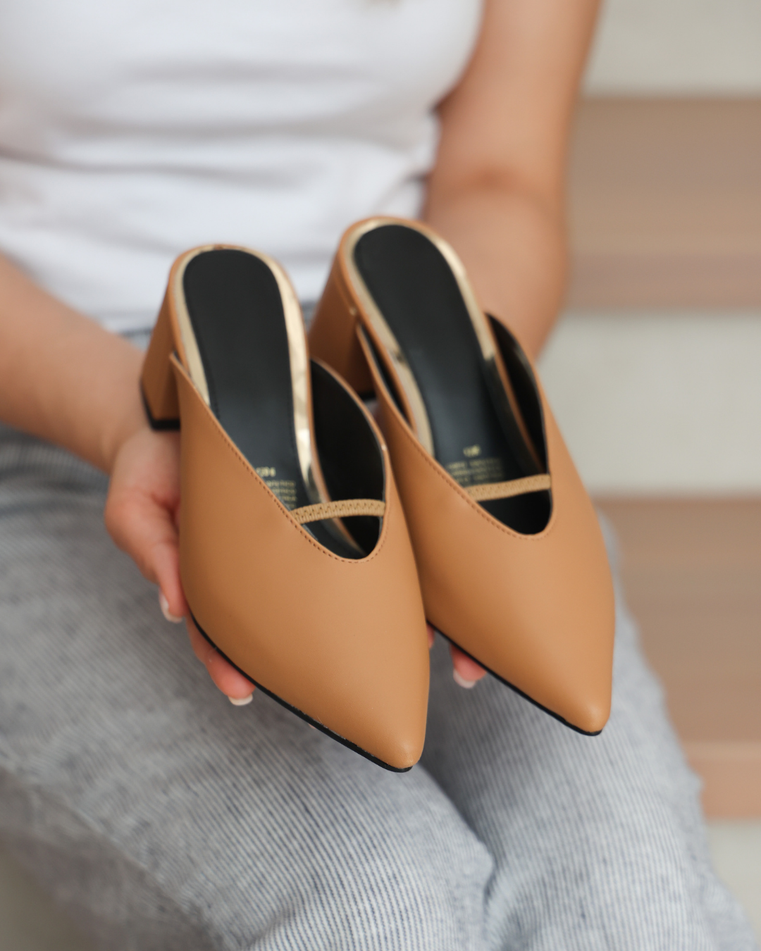 1206L Zapatilla Nairobi Camel