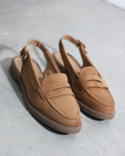 12019R Casual Sintético Durazno Almendra