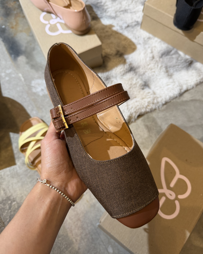 4062RR Casual Curri Café Bitono/Nairobi Madera