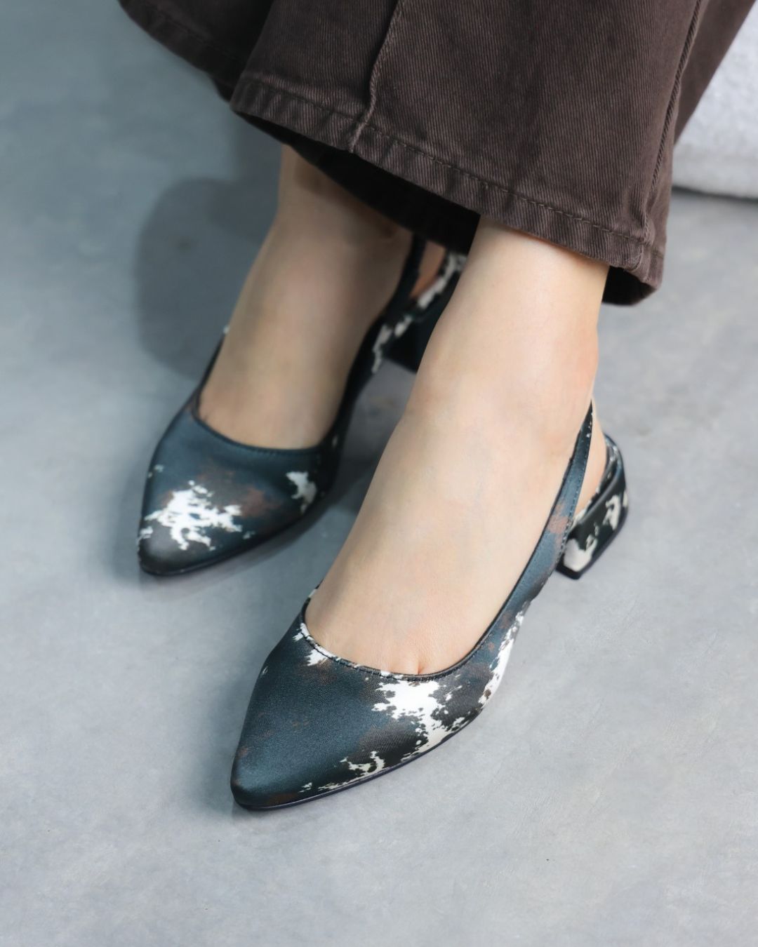 2501R Textil Estampado Negro/Café