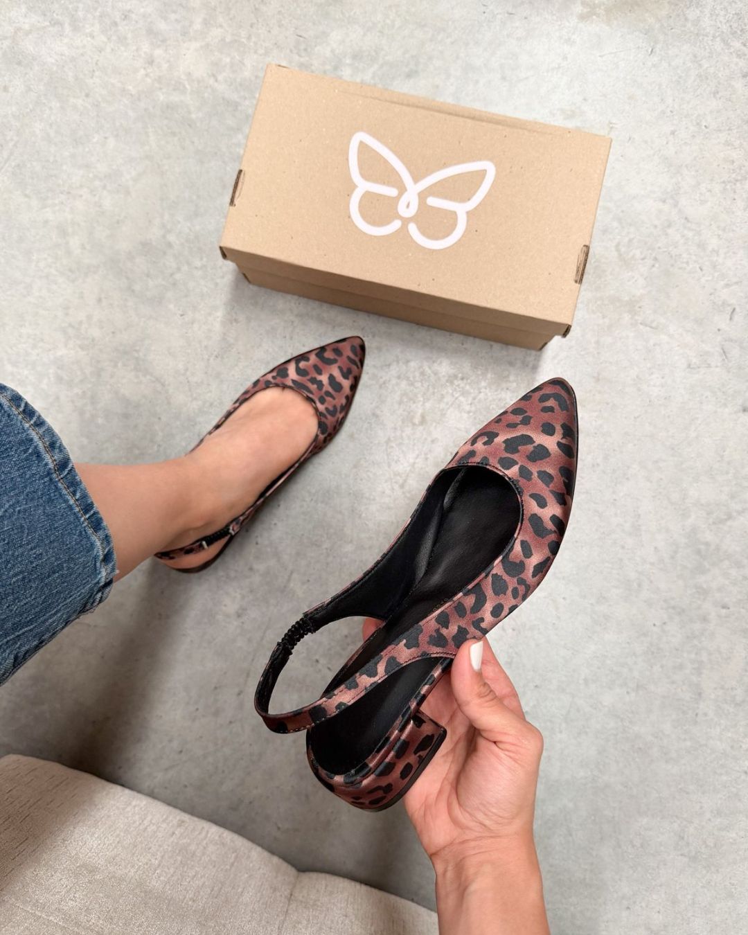 2501R Zapatilla Sintético Estampado Café