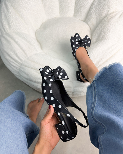 2519R Zapatilla Textil Lunares Negro / Blanco