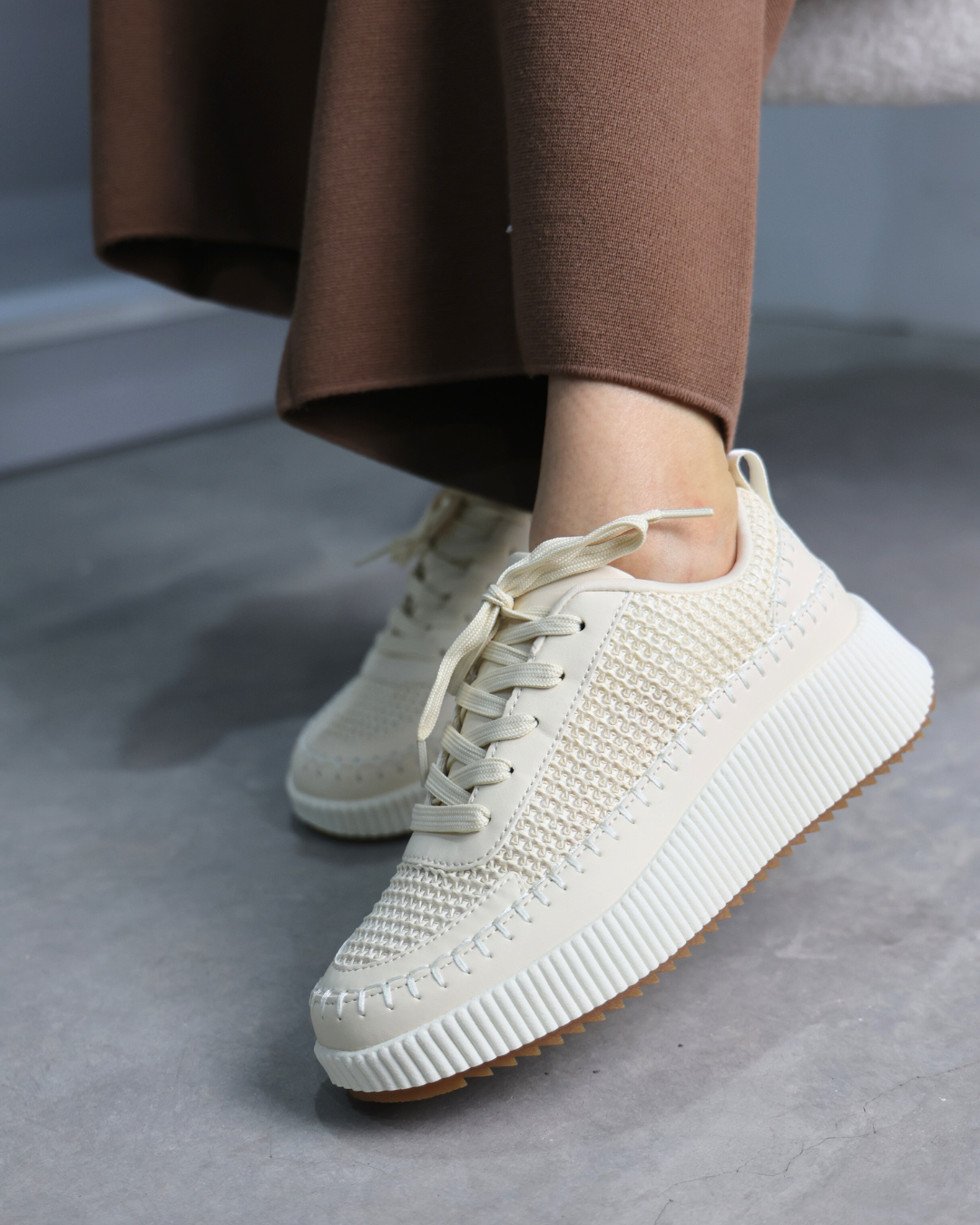 106I Malla Beige/Sintético Beige