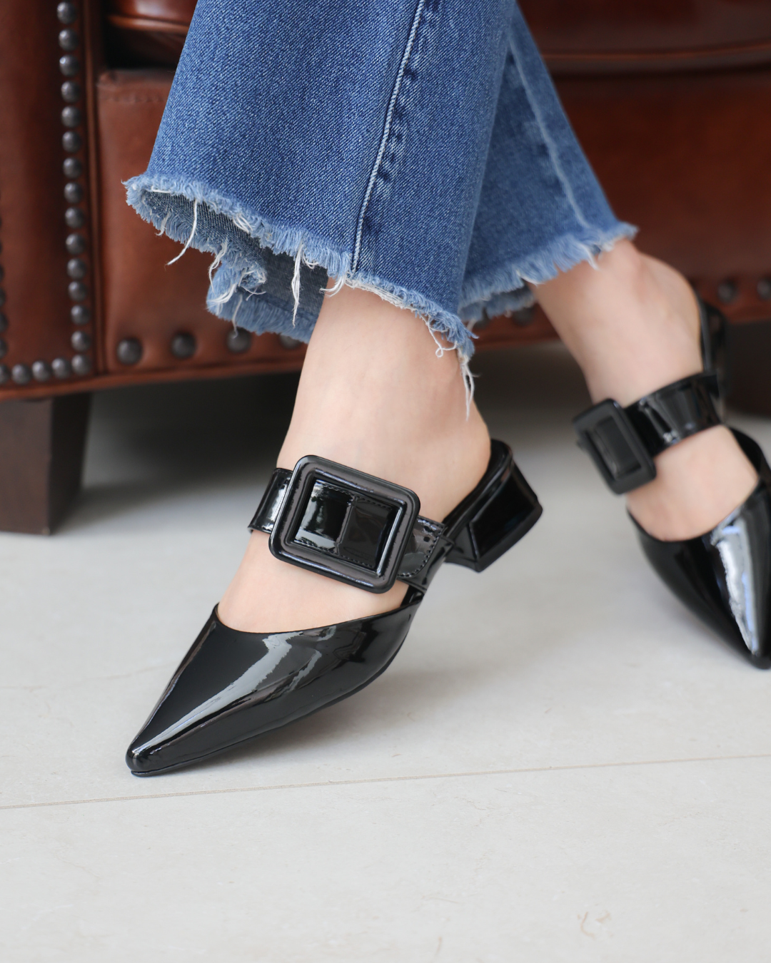 30030 Zapatilla Sintético Charol Negro