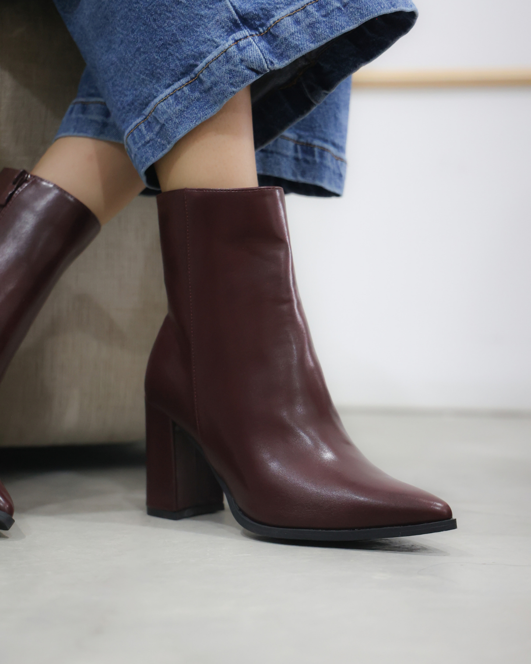 322AR Bota Sintético Cafe