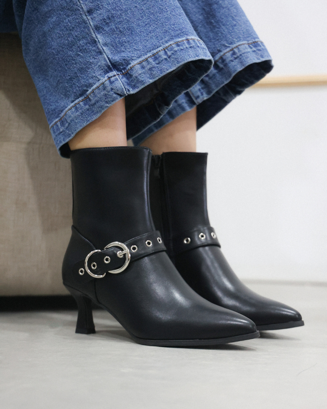 324AR Bota Sintético Negro