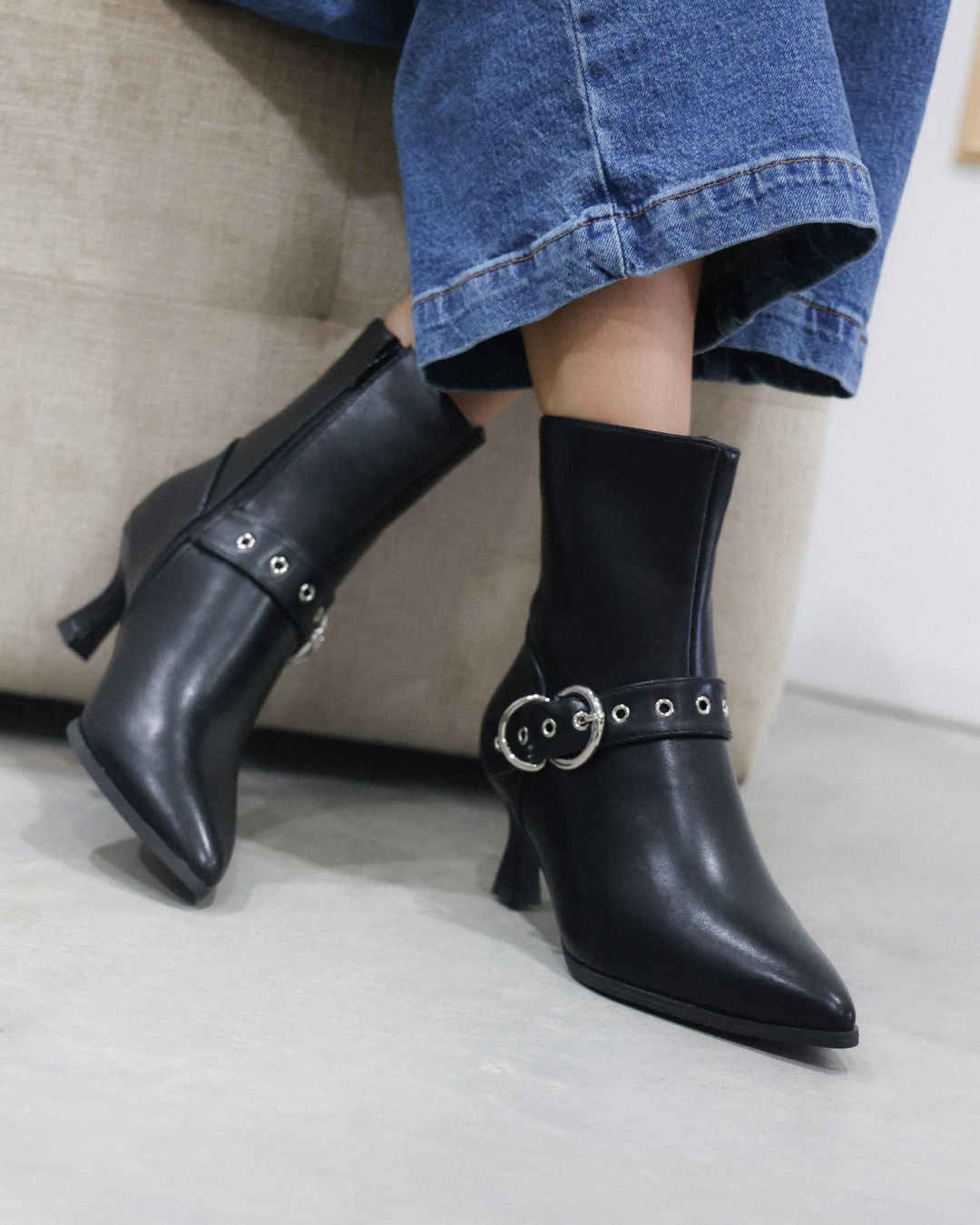 324AR Bota Sintético Negro