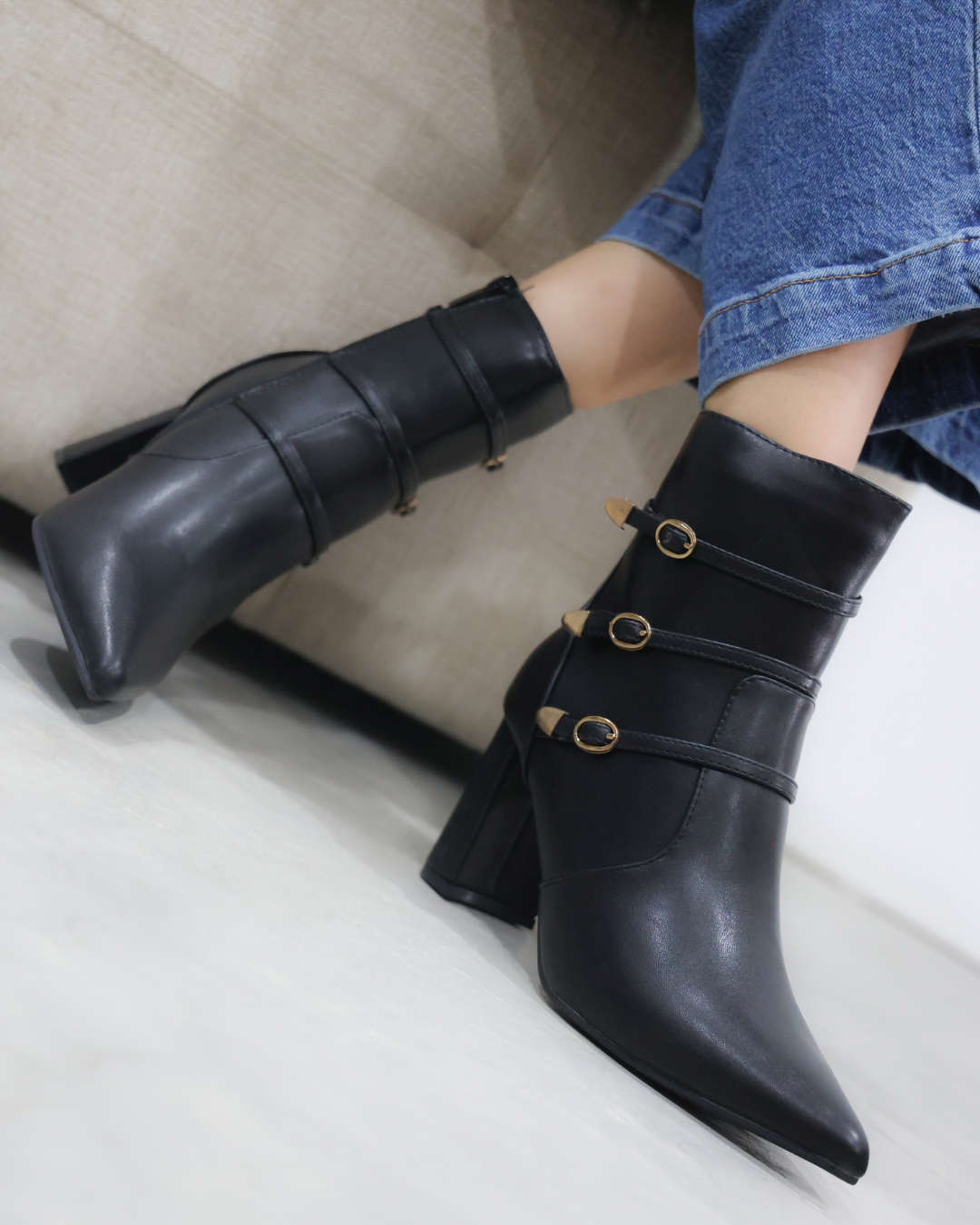 329AR Bota Sintético Negro