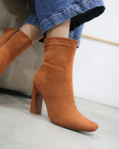332AR Bota Sintético Durazno Tan