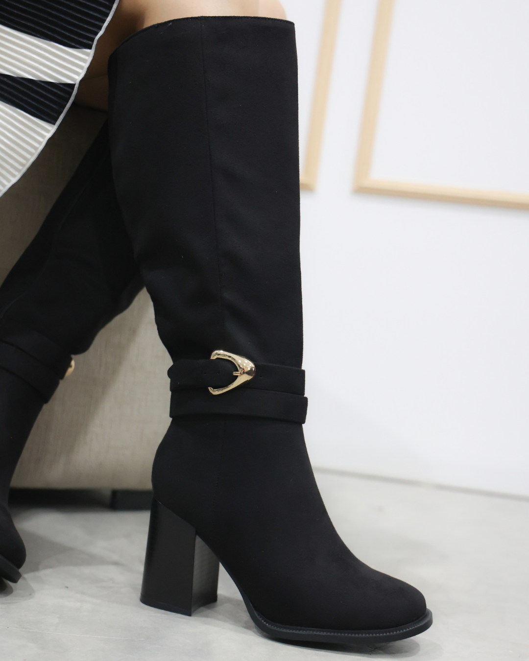 337AR Bota Sintético Durazno Negro