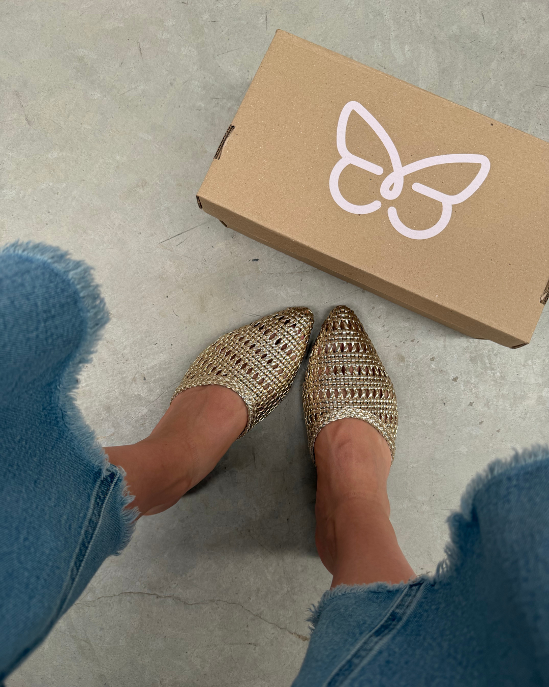 4216R Casual Sintético Afrodita Oro Inglés