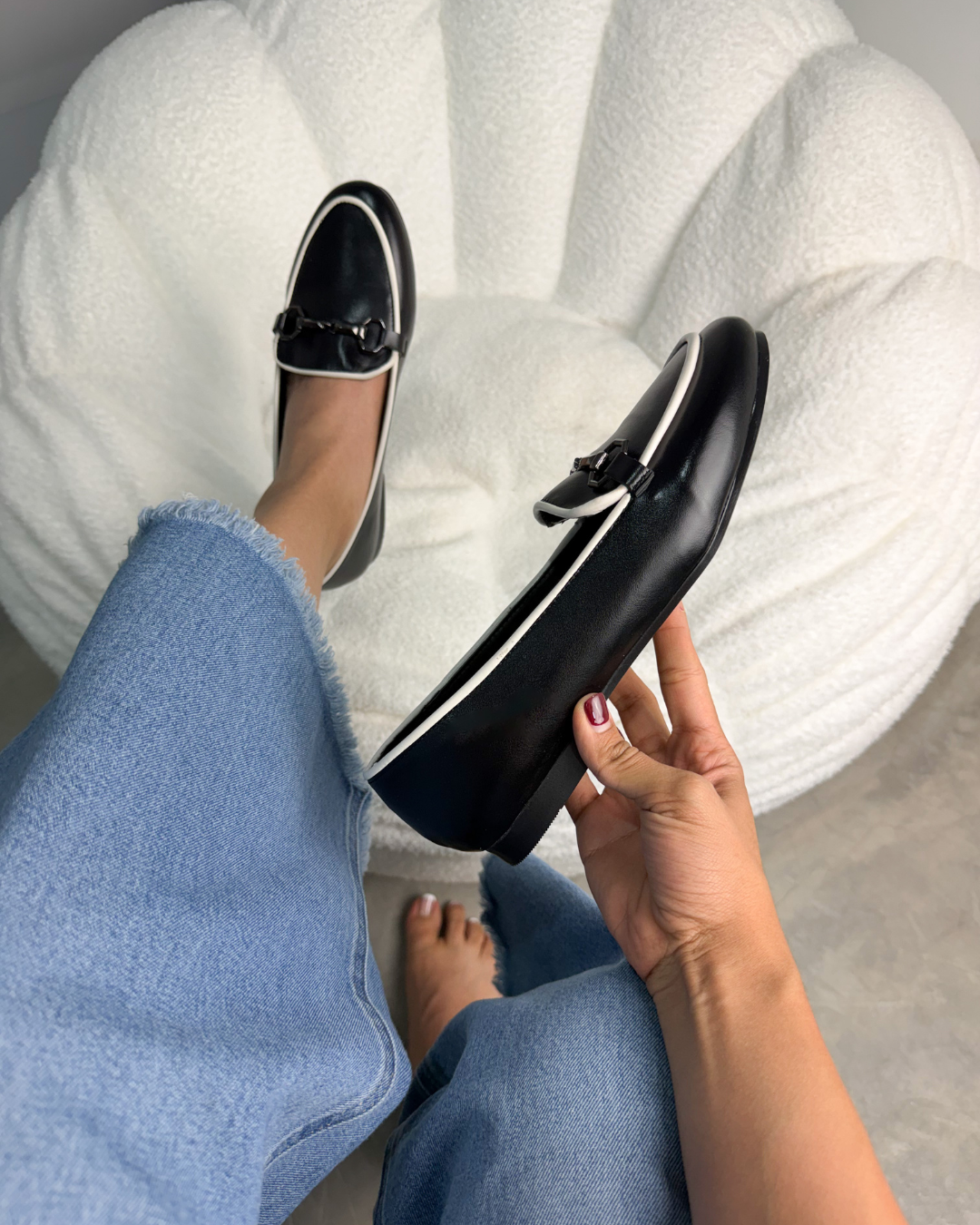 966 Julieta Negro/Fiorella Latte