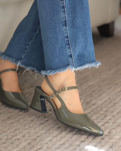 70390 Zapatilla Sintético Charol Musgo