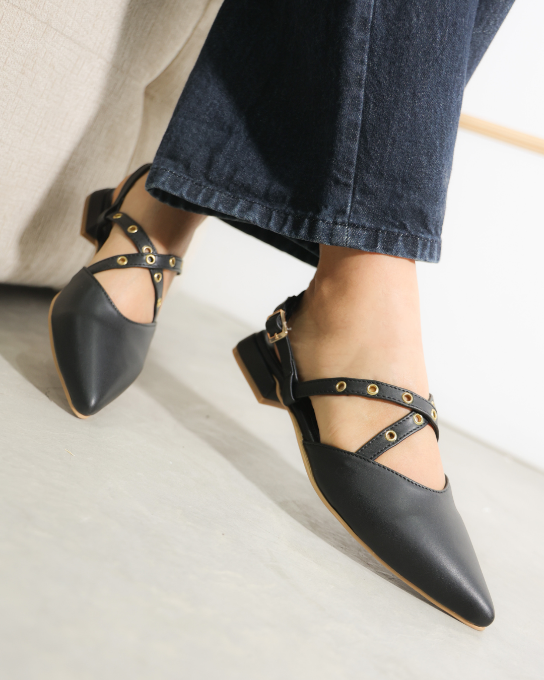 1523R Nairobi Negro
